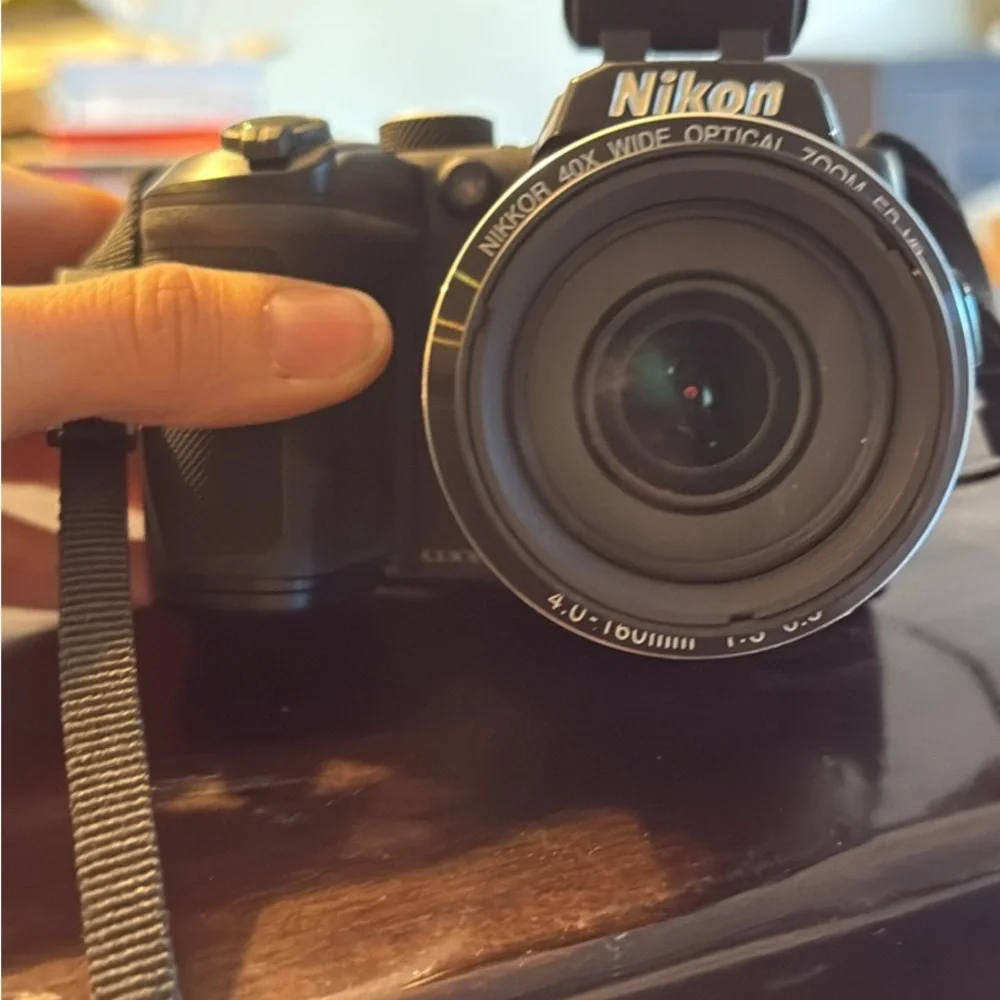 Nikon Coolpix B50